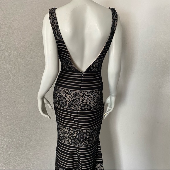 Striped Lace Sleeveless Tumpet Gown - Picture 8 of 13